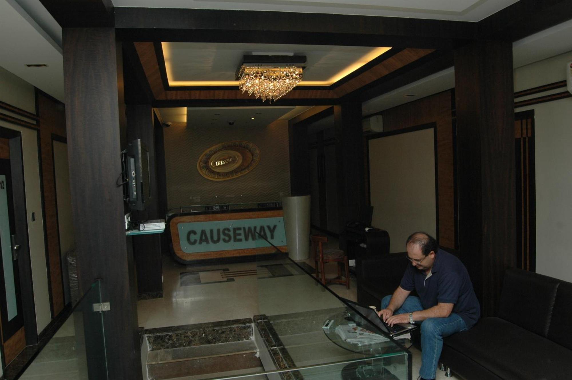 Hotel Causeway, Colaba Mumbai Luaran gambar